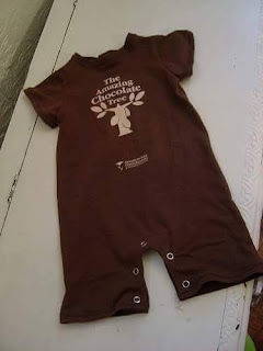 Old T-shirt to pull on Pants Old T-shirt to pull on Pants
