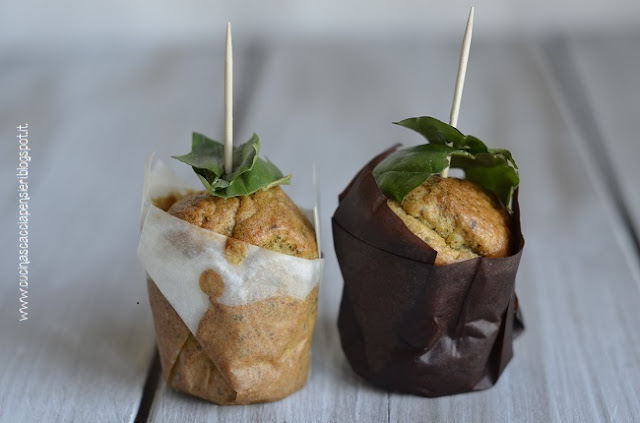 muffins salati con pesto di basilico e noci