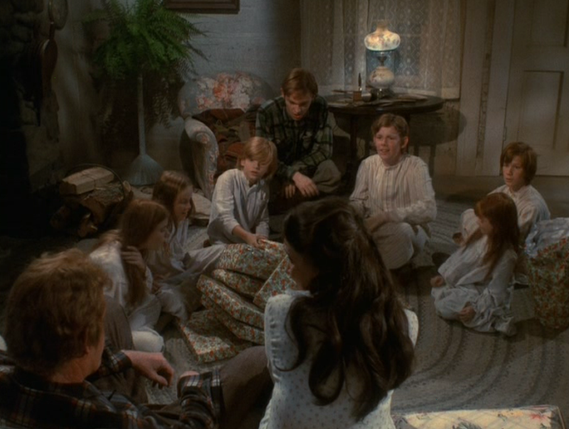 CLASSIC MOVIES: THE HOMECOMING: A CHRISTMAS STORY (1971) (MADE-FOR-TV MOVIE)