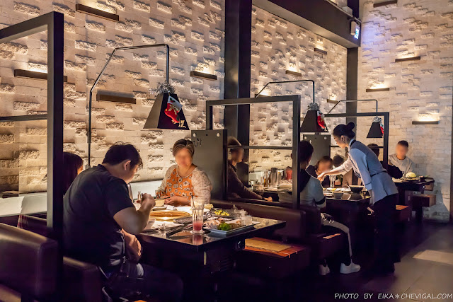 塩選輕塩風燒肉，鼎王旗下燒肉品牌，用餐環境內斂低調有質感，多類特色鹽類任你搭