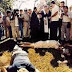 1989 El Salvador: Seís jesuitas y dos mujeres son asesinados 