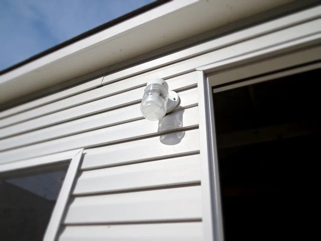 garage deck light before