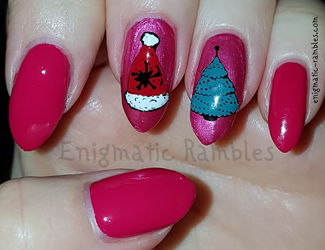 Santa-Hat-Christmas-Tree-Stamped-Nails-Nail-Art