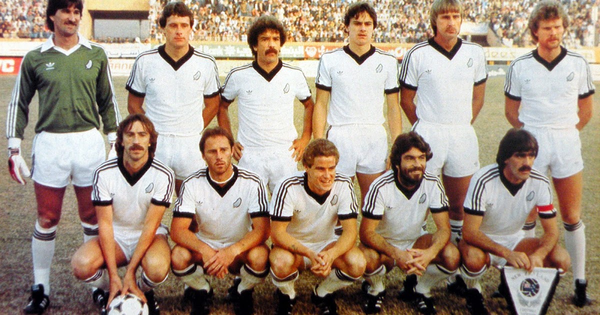 THE VINTAGE FOOTBALL CLUB