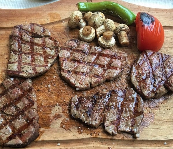 ONUR ET STEAKHOUSE ARCADİUM AVM İSTANBUL MENÜ FİYAT LİSTESİ Mekan