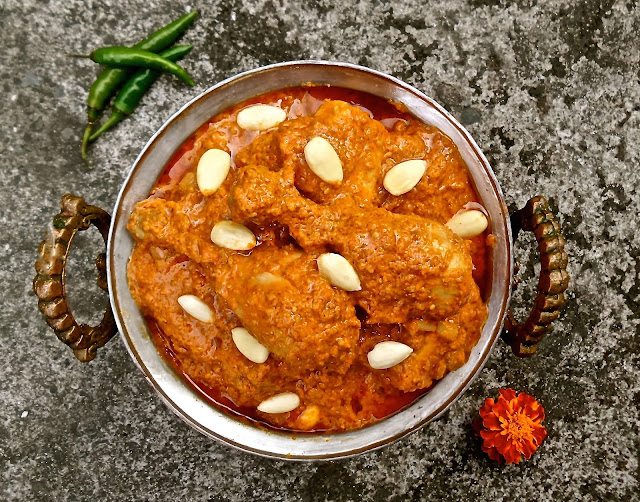 Keep Calm & Curry On Kokkhur Badaami (Kashmiri Chicken With Almonds)