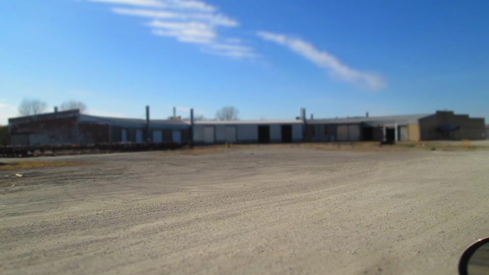 Towns and Nature Oelwein, IA CGW Roundhouse, Railyard and Car Shops