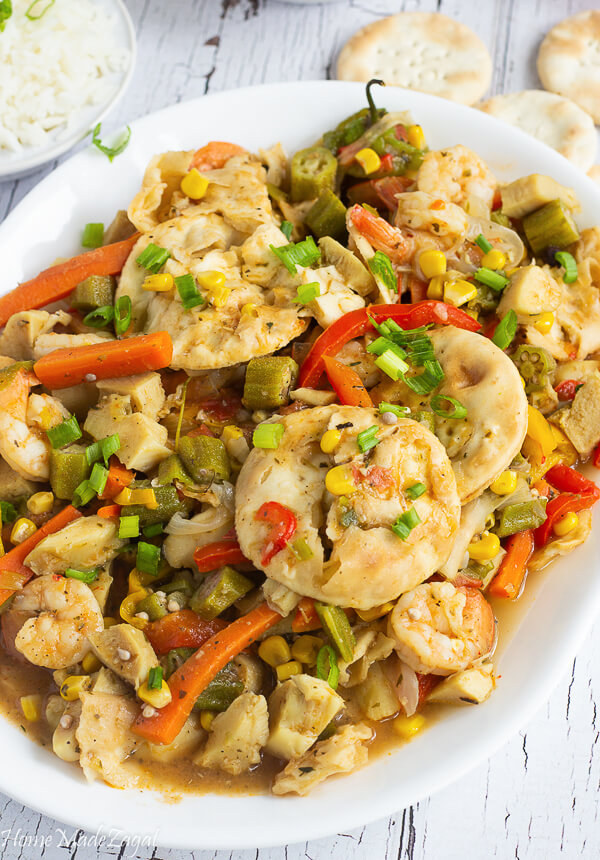 A delicious steam conch with shrimp and okra. Can be paired with white rice as a dinner option. #Homemadezagat #conch #lambi #dinner #seafood Steam conch