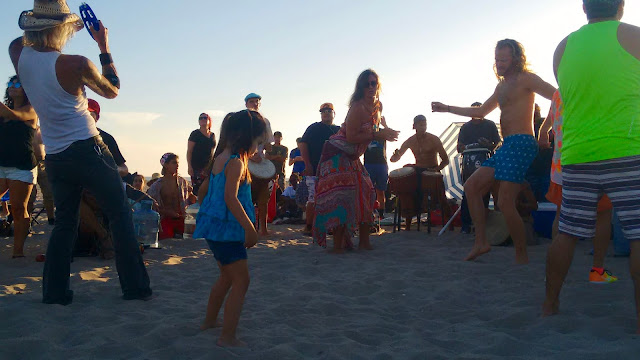 Sara, a kid, and Lefty at the Venice Beach Drum Circle by Omar Cherif — 15 October 2017