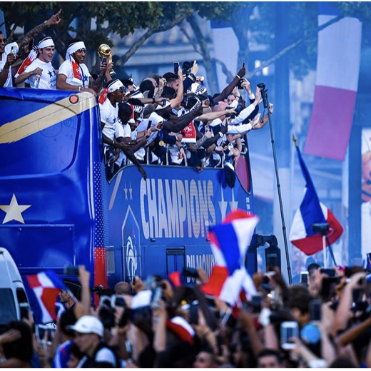 La France Championne Du Monde 2018 Les Bleus De Retour à Paris