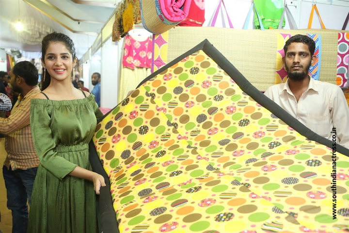 Kashish Vohra at National Silk Expo