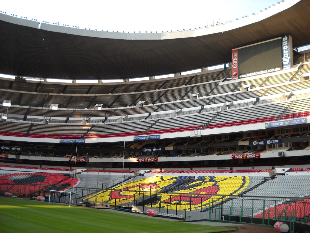 Capacity Crowd Estadio Azteca.