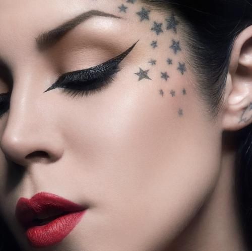 Kat Von D rosto estrelas