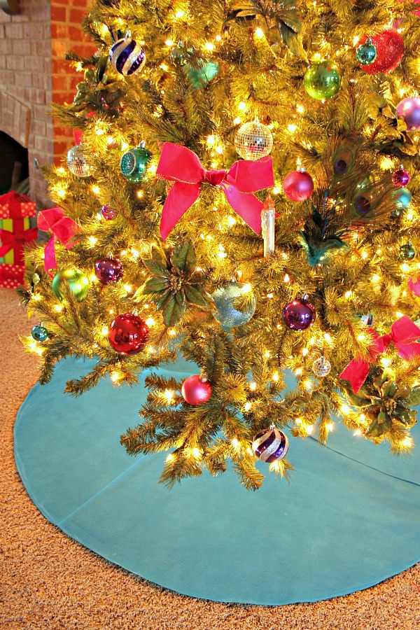 Plastic Tree Skirt 