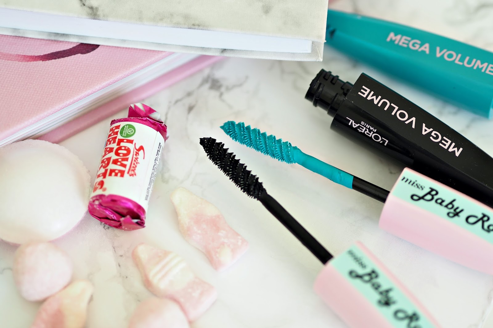 L'Oreal's NEW Baby Roll Mascara review 
