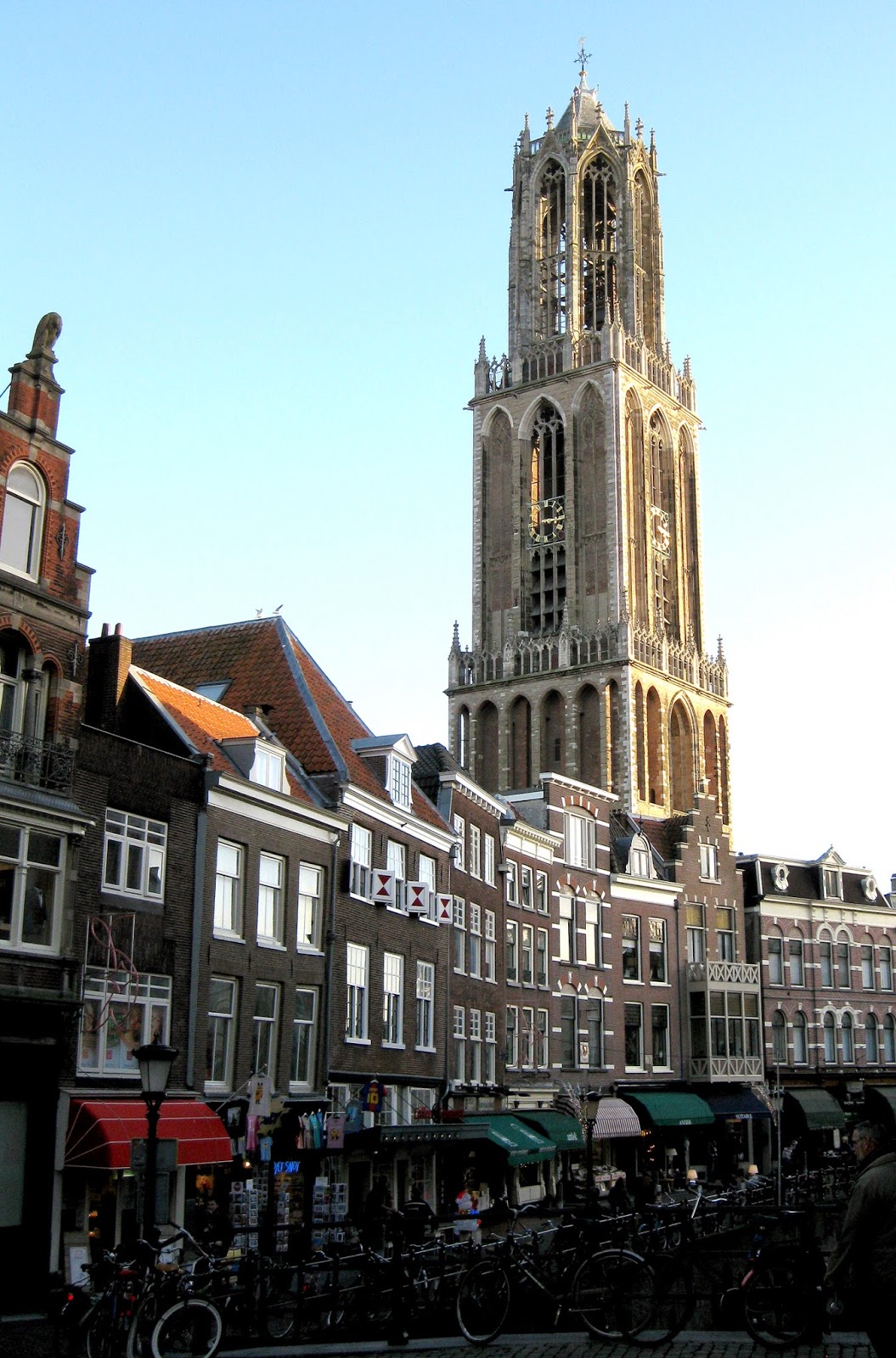 BO629HR: Donker Utrecht