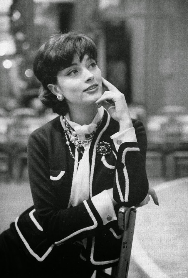 45 Gorgeous Photos of Marie-Hélène Arnaud, The “Face of Chanel