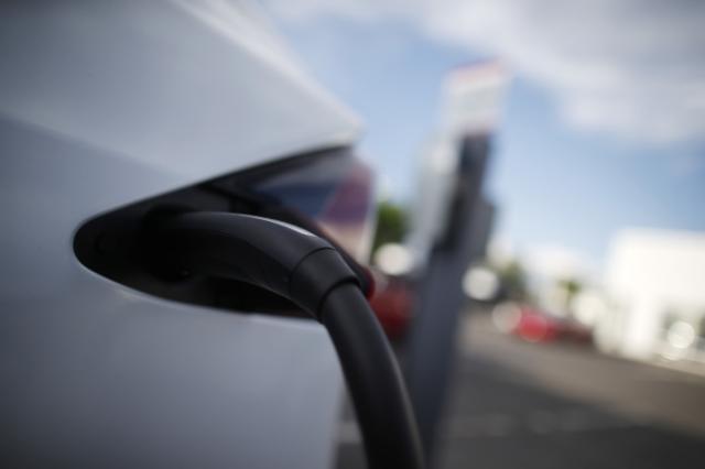 Bajas temperaturas afectan rendimiento de coches eléctricos