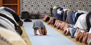 http://4.bp.blogspot.com/-RxKYX3YJep8/U9r_zL_flUI/AAAAAAAABrE/k2tzcvGV3Bs/s1600/anak+kecil+sholat+(wiyonopaudalrasyid.blogspot.com).jpg