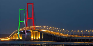 Jembatan Nasional Suramadu