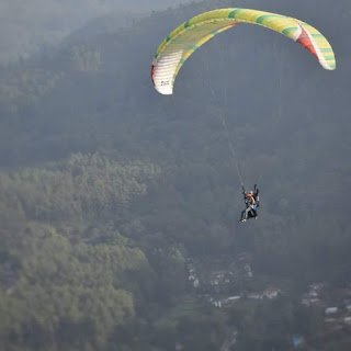lokasi paralayang batu, tiket masuk paralayang batu, wisata batu murah