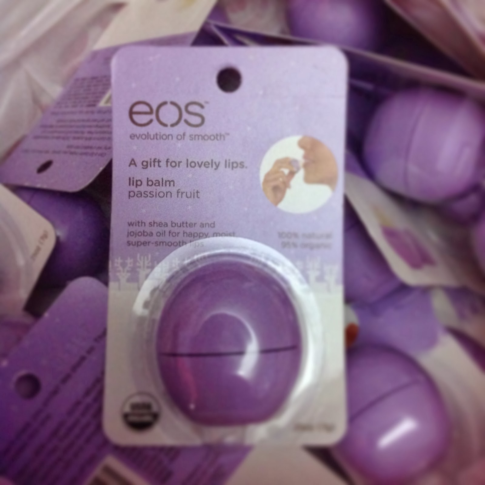 StrawBerry TaGs EOS Limited Edition Smooth Sphere Lip Balm