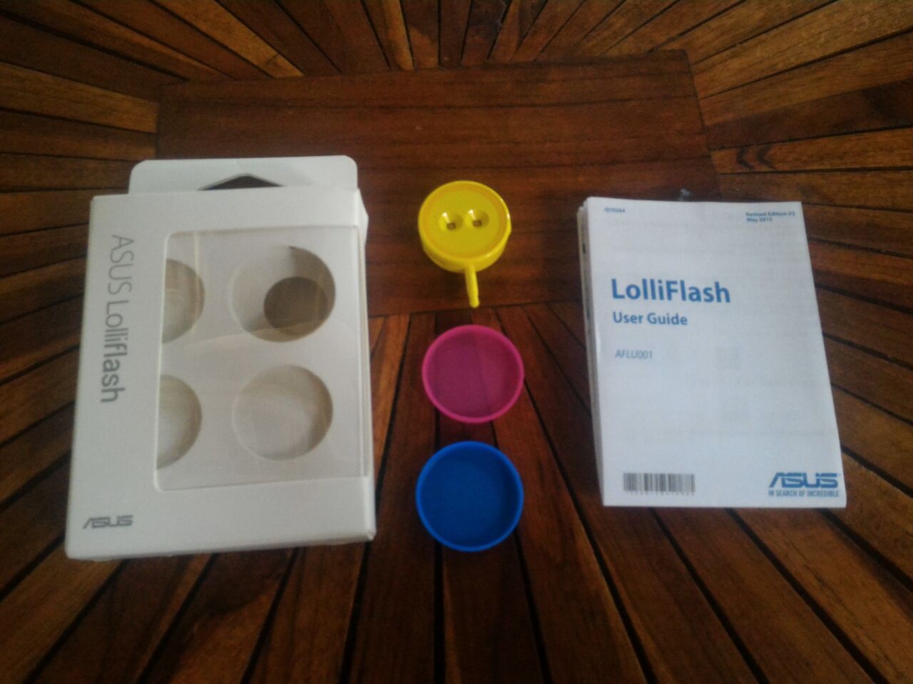 Unboxing ASUS Lolliflash Unboxing ASUS Lolliflash