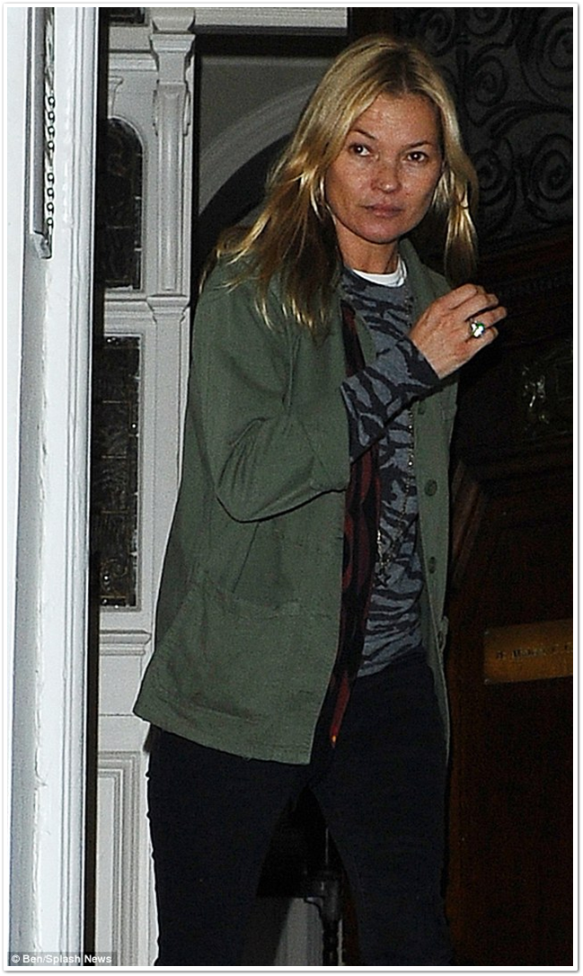 IconKateMoss: Candids August 1st, 2015 - Kate out in London