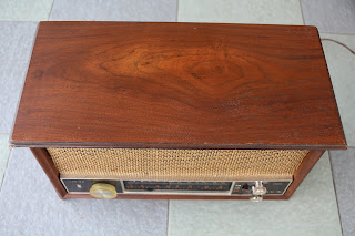 Vintage Zenith Model K731 tube FM radio (sold) K731%2Btop
