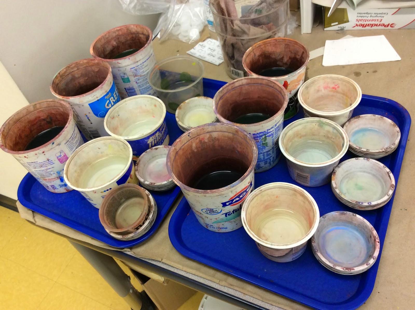 Scholartly: Watercolor/Tempera Cake Table Set-up