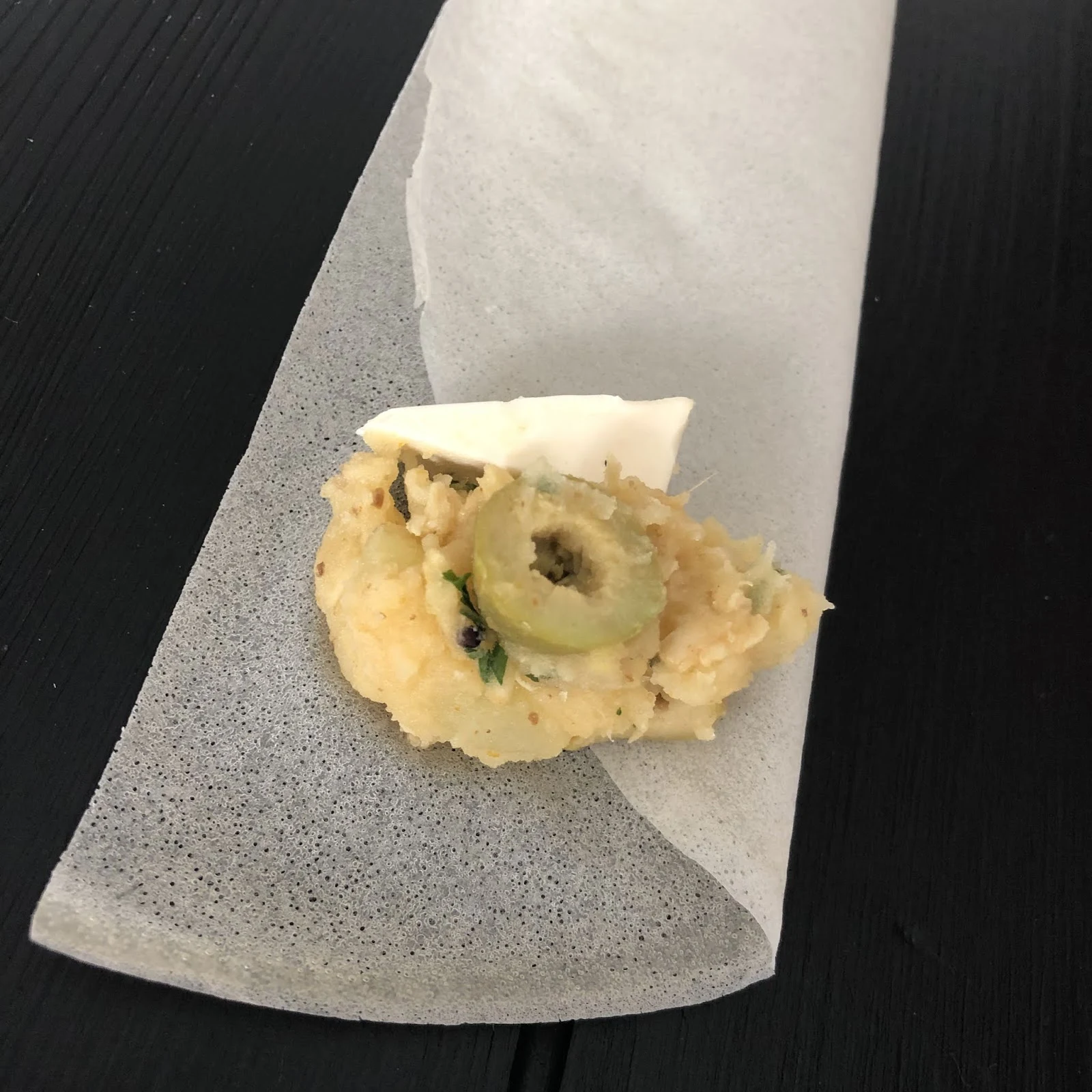 Fadila's Cooking: Bricks Poulet Pomme de Terre Olives (recette