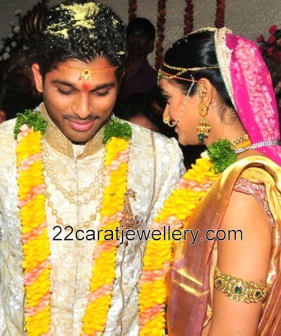 Sneha Reddy in Kundan Arm Band - Jewellery Designs