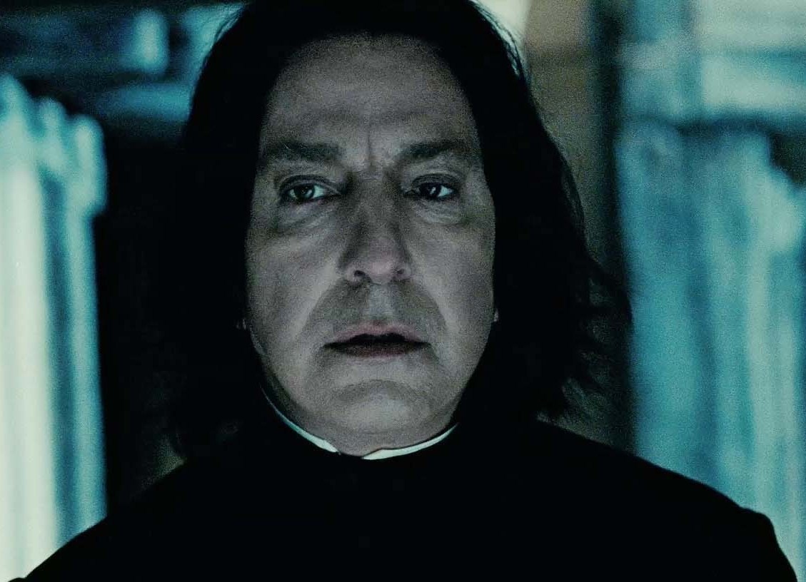 http://4.bp.blogspot.com/-S-limrw1BR8/TySogNWhOKI/AAAAAAAAAtY/ECTKqGnpKVE/s1600/severus-snape.jpg