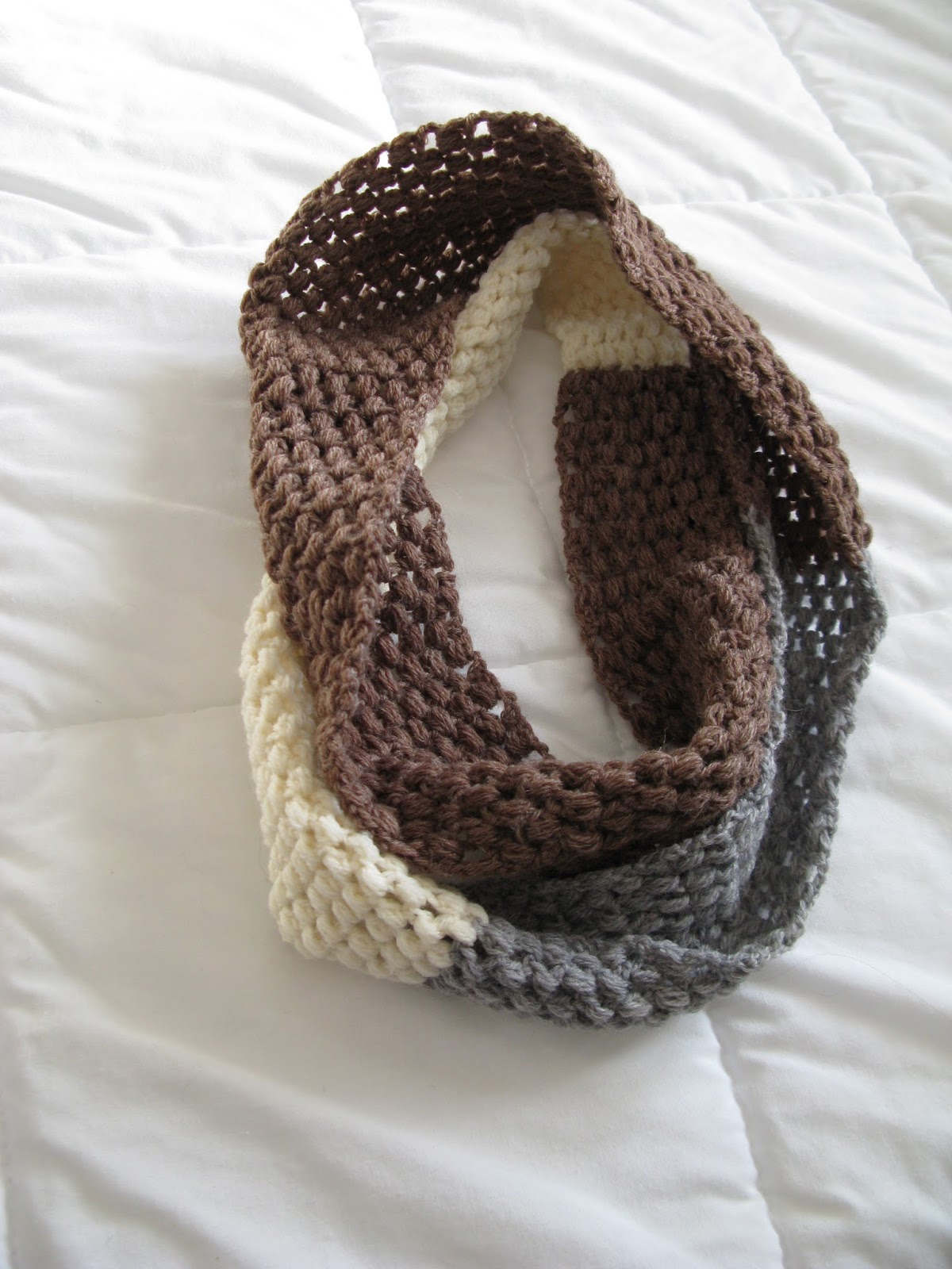 meo my crochet Puff Stitch Infinity Scarf