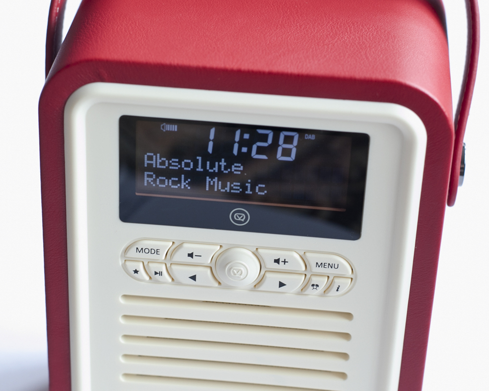 Lily's Little Learners VQ Retro Mini Radio Review and Giveaway