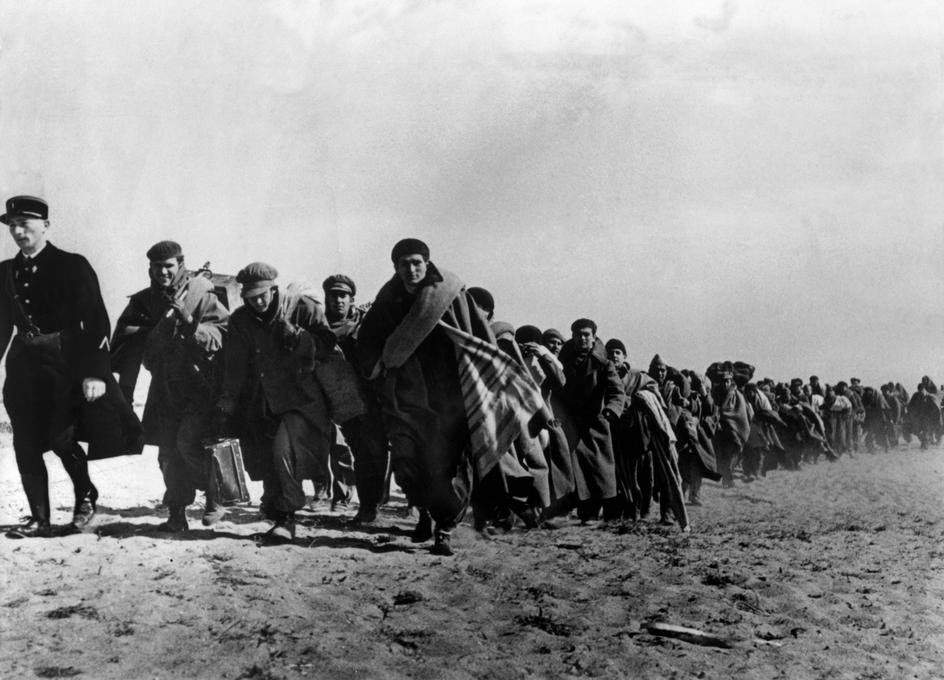 LA IMAGEN DEL SIGLO. ROBERT CAPA. La guerra civil española IV