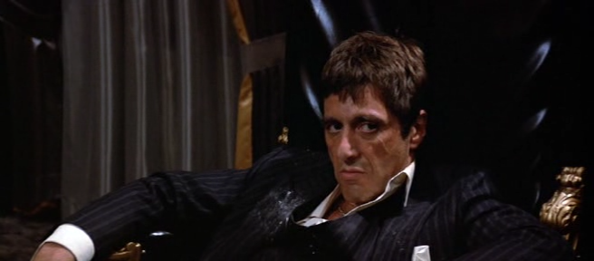 Scarface_1983_Uncut%2BVersion_Collectors%2BEdition_DVDrip_XviD-Ekolb.avi_snapshot_02.25.09_%255B2016.05.15_01.17.52%255D.png