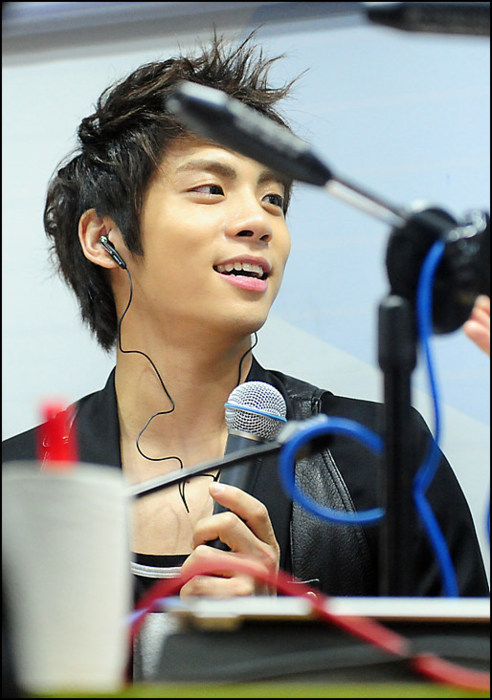 ALL ABOUT KOREA: Jonghyun Profile