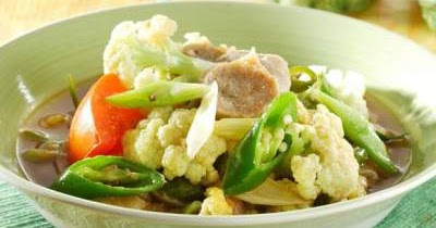 Resep Tumis Kembang Kol Dan Bakso Saus Tiram Spesial Area Halal