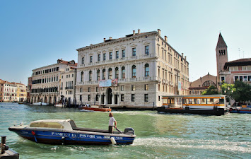 Palazzo Grassi  - Venise