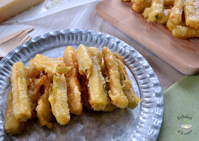  Palitos de calabacín y parmesano (Receta fácil)