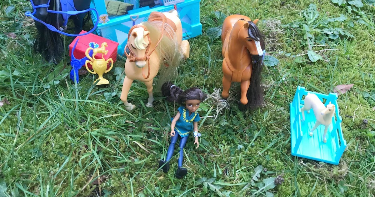 spirit stable toy