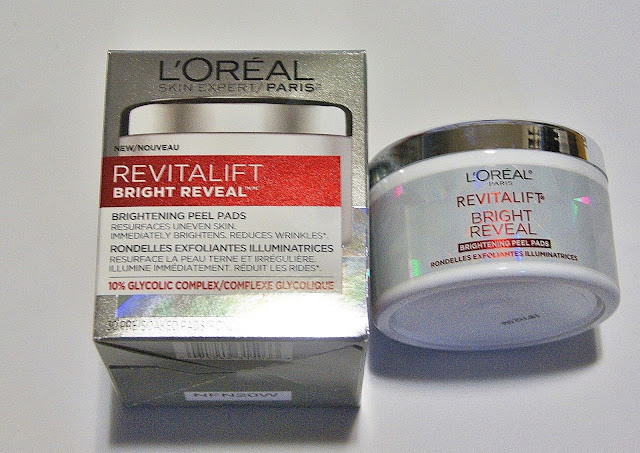 L'Oreal RevitaLift Bright Reveal Brightening Scrub Cleanser, Peel Pads, Overnight Moisturizer, Daily Lotion, Review, Beauty, Skincare, Toronto, Ontario, The Purple Scarf, Melanie.Ps, Ant-Aging
