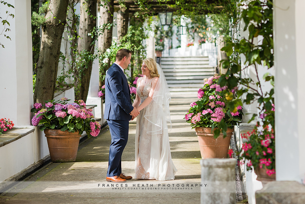 Bride and groom first look in hotel Caurso