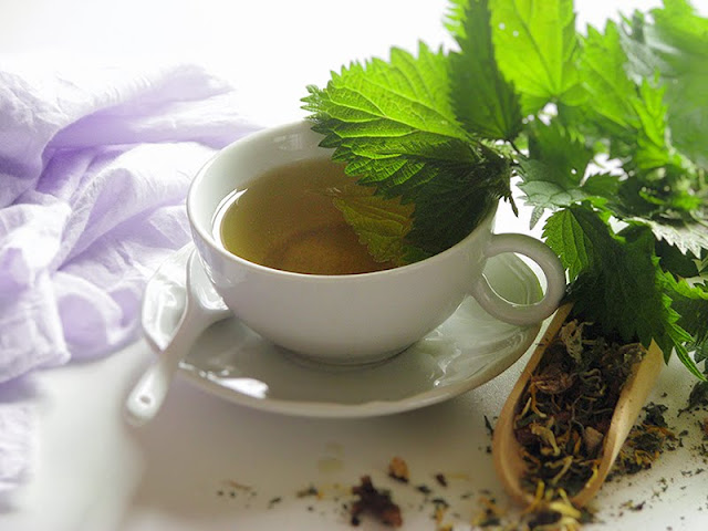 Tisane détoxifiante recette naturelle pour détoxifier l'organisme