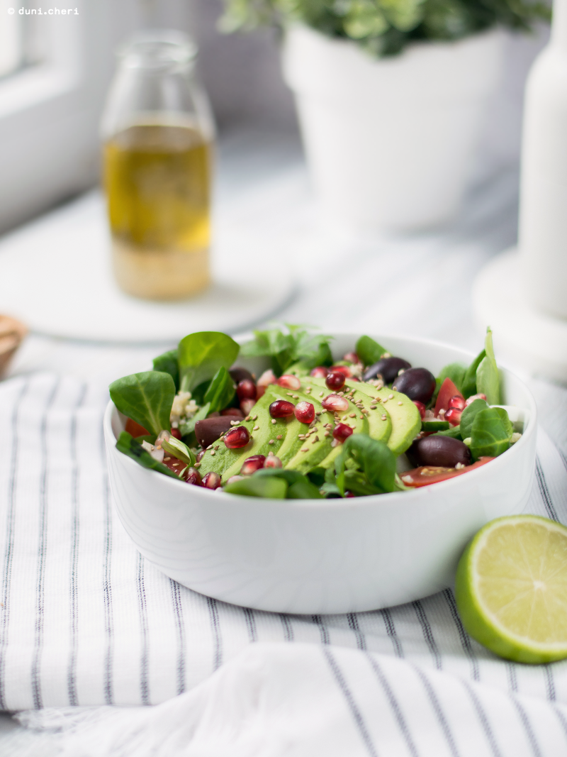 vegan salat bowl quinoa rezept avocado vegan salat bowl quinoa rezept avocado