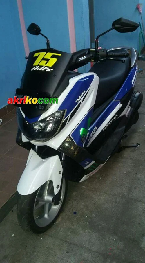 Motor Ini Lagi Trend di Kota Saya di Singaraja yaitu Yamaha Nmax Livery Movistar