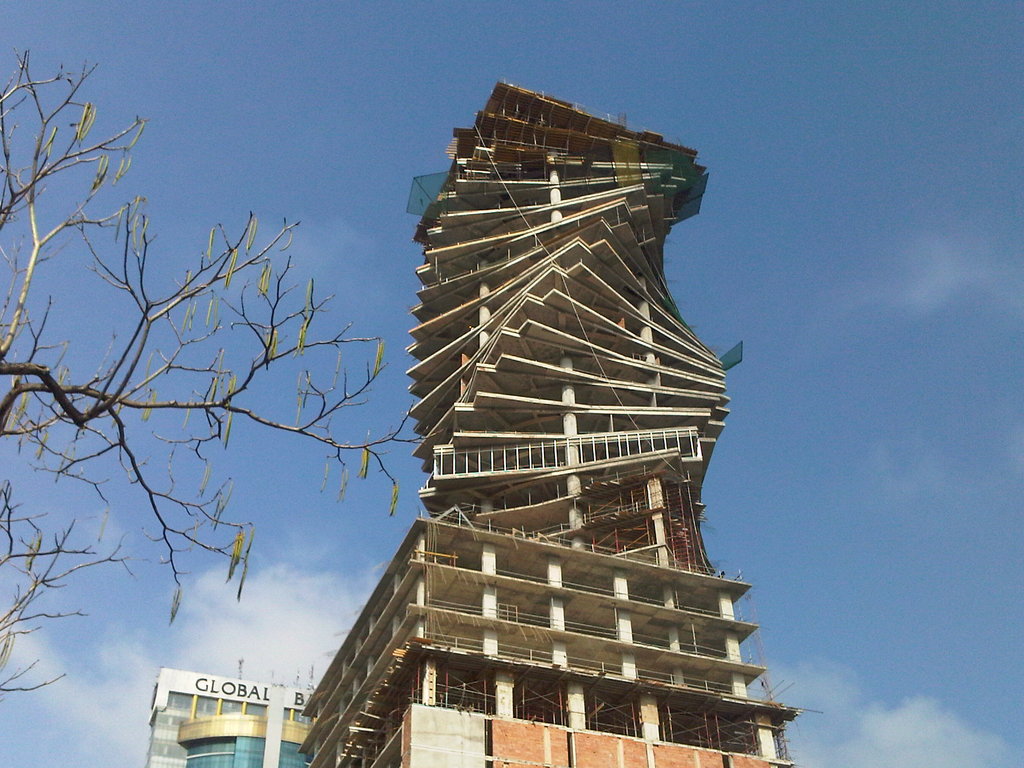 Revolution towers екатеринбург. Башня революции Панама-Сити. Башня в Панаме f&f. Башня революции в Панаме. Башня революции 2.