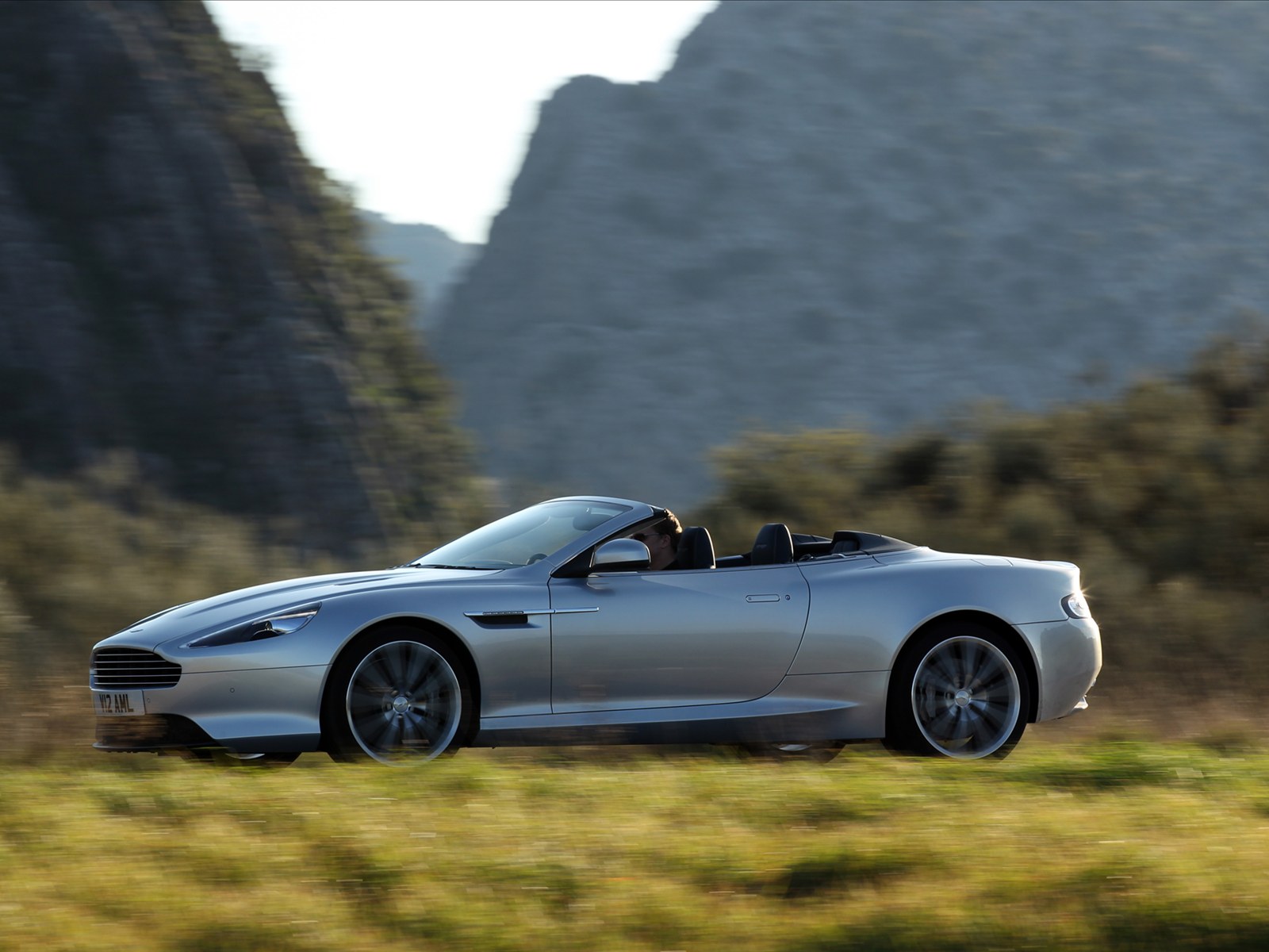The Timeless Luxury Of The Aston Martin Virage