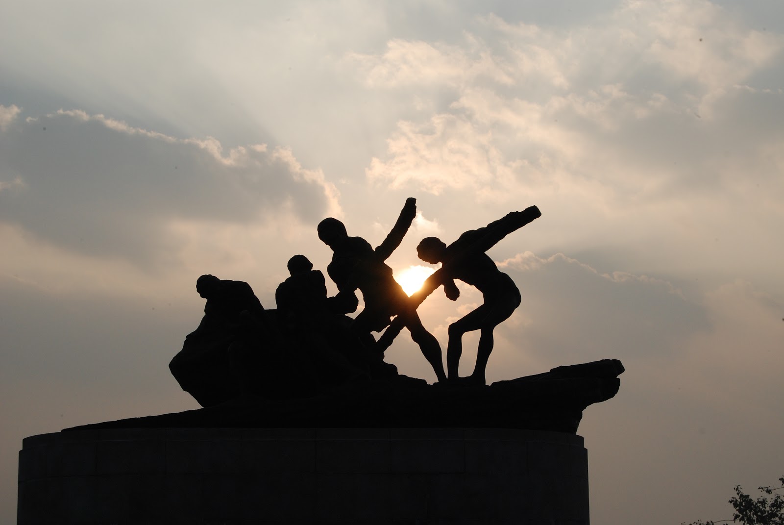 Triumphant Labour Statue Marina Beach